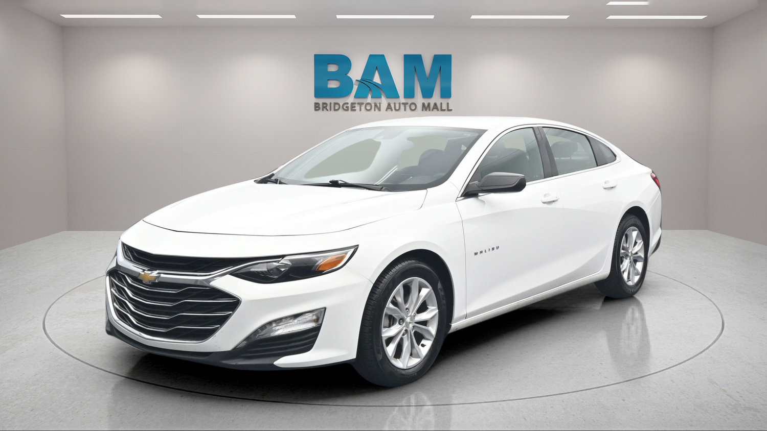 Used 2024 Chevrolet Malibu LT FWD image 3