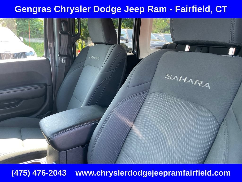 Certified 2021 Jeep Wrangler Unlimited Sahara AWD/4WD image 45
