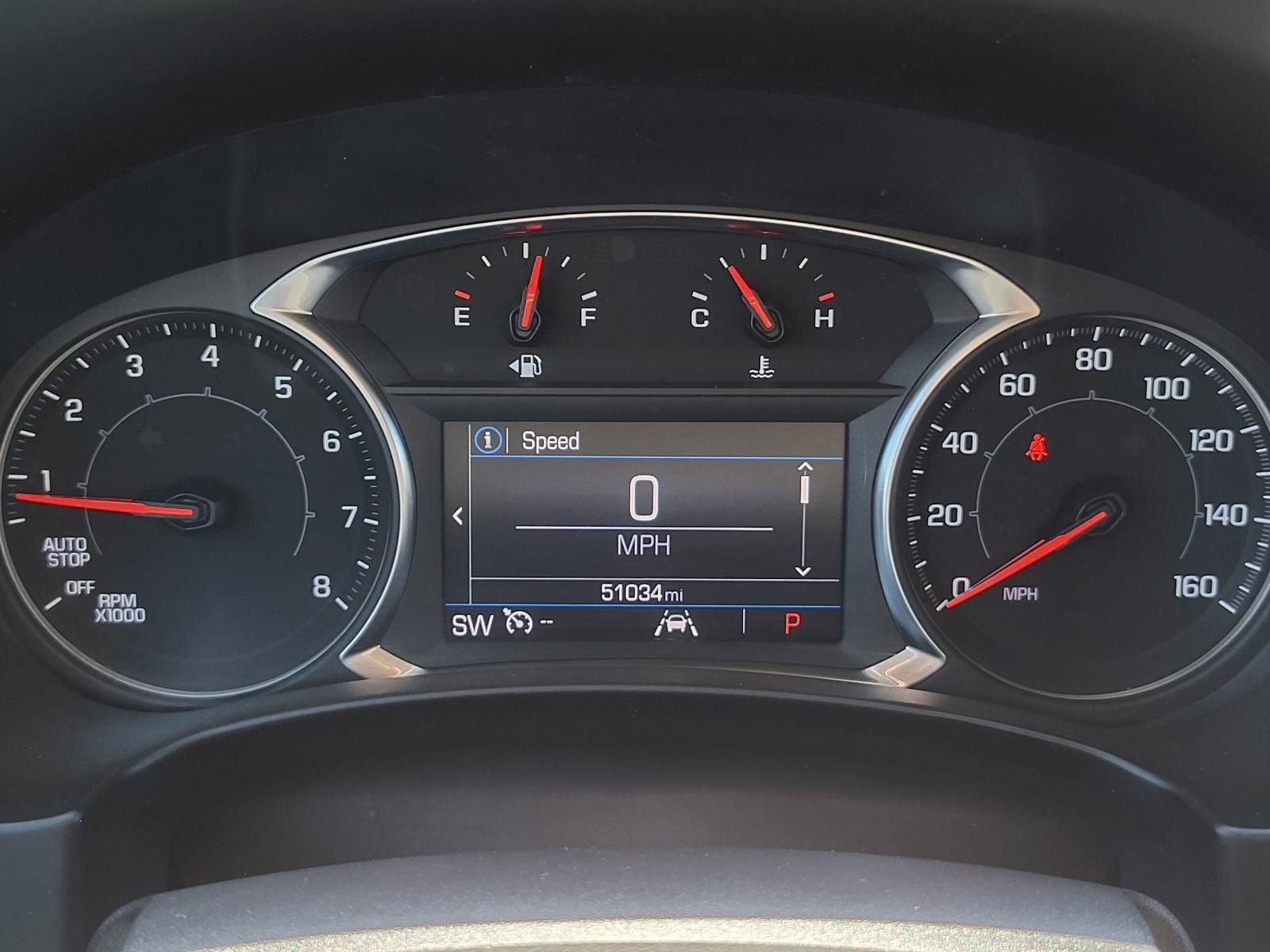 Used 2024 GMC Terrain SLE AWD/4WD image 30
