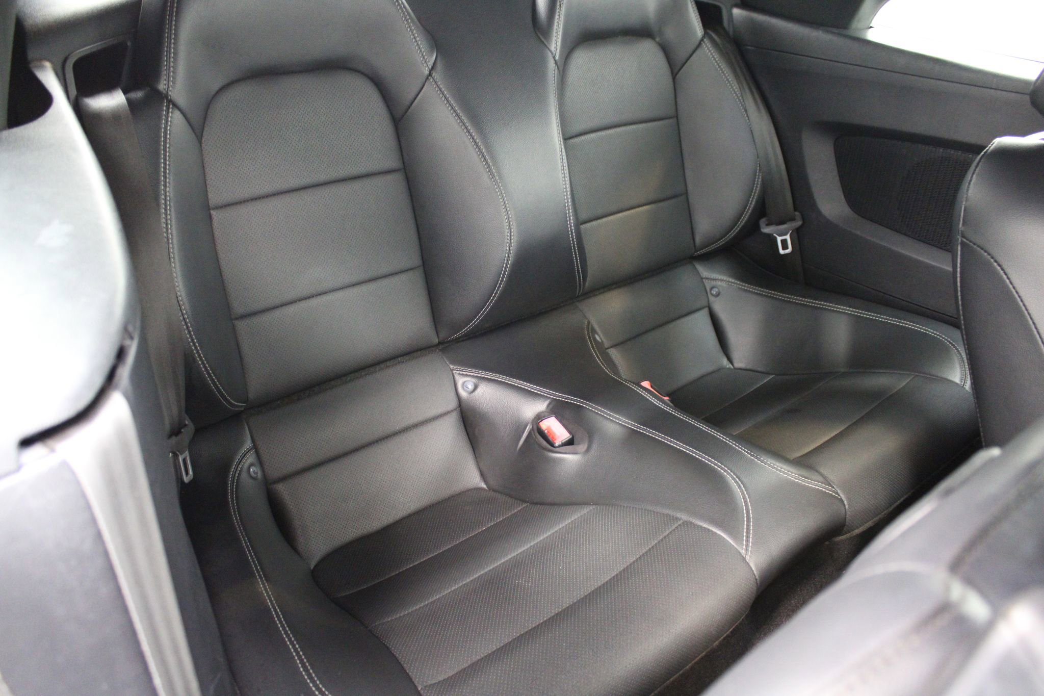 Used 2019 Ford Mustang GT Premium RWD image 18