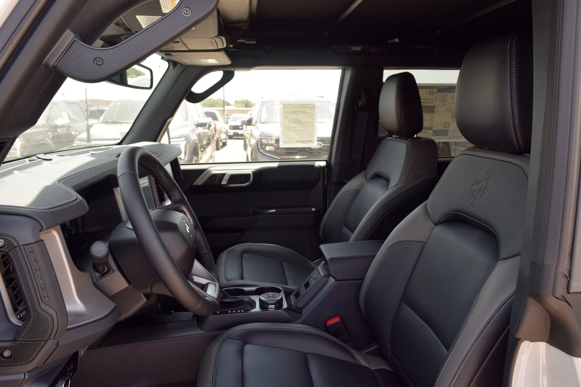 New 2026 Ford Bronco Outer Banks AWD/4WD image 16