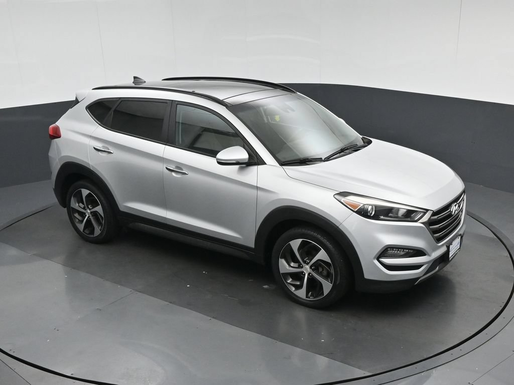 Used 2016 Hyundai Tucson Limited w/ Option Group 03 AWD/4WD image 59