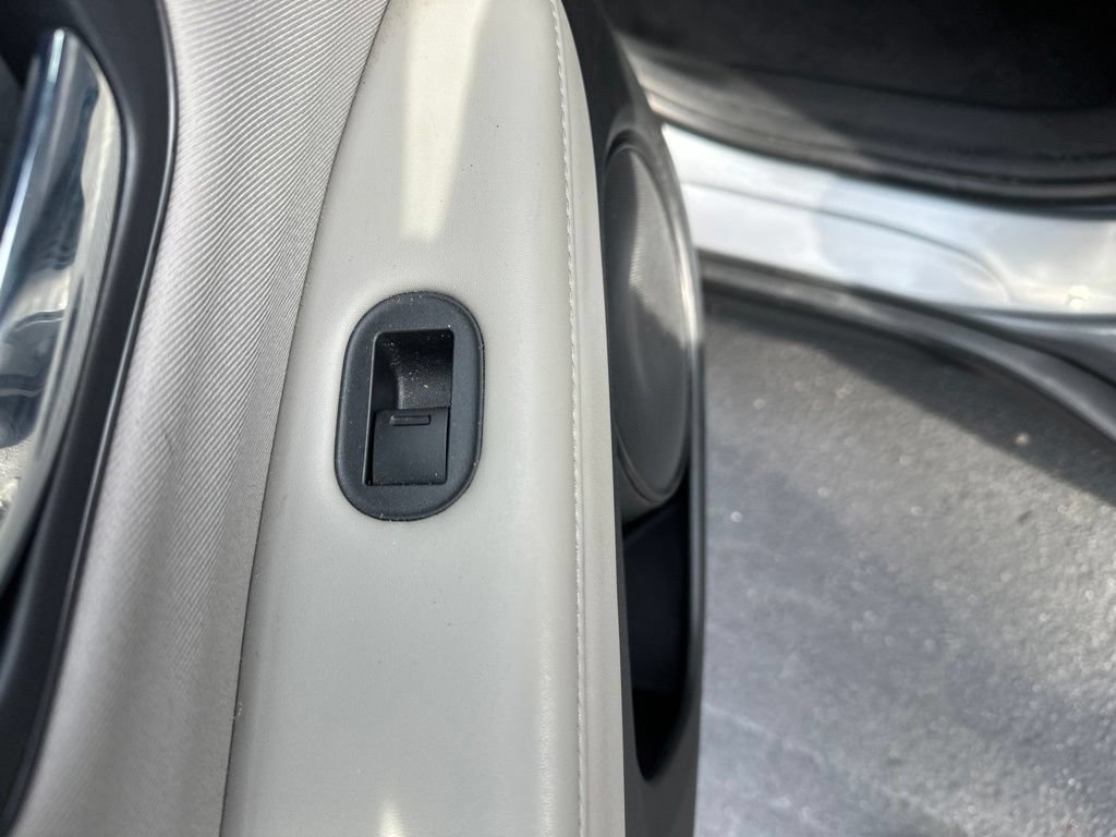 Certified 2018 Honda HR-V LX image 13