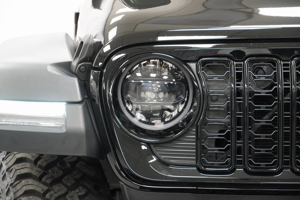 Certified 2024 Jeep Wrangler Willys image 5