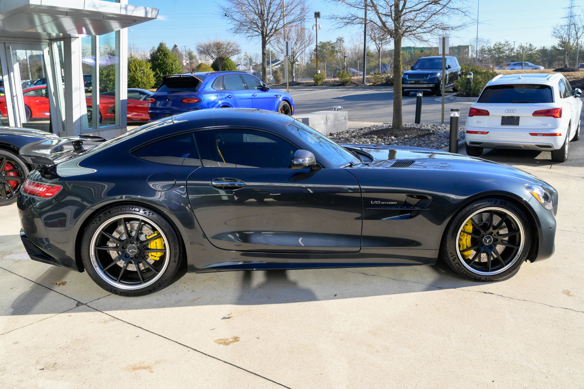 Used 2019 Mercedes-Benz AMG GT R image 4