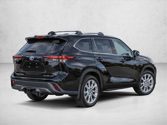 Used 2026 Toyota Highlander Limited AWD/4WD image 15