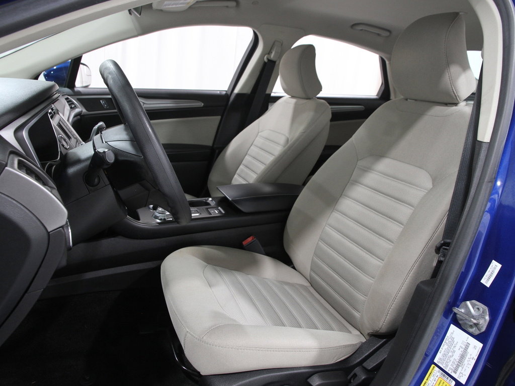 Certified 2018 Ford Fusion S image 5