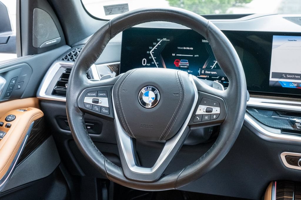 Used 2026 BMW X5 xDrive40i AWD/4WD image 31