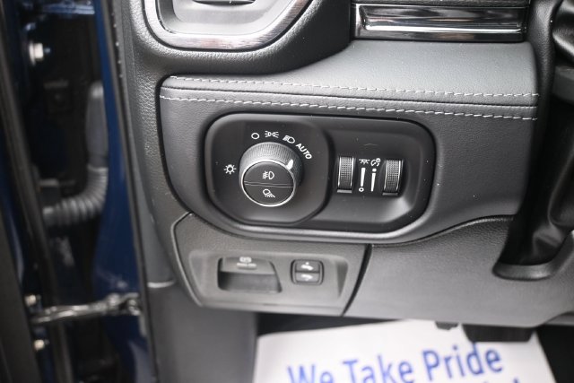 Used 2023 RAM 1500 Limited AWD/4WD image 27