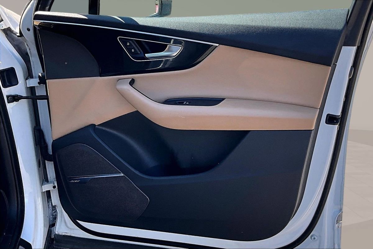 Used 2020 Audi Q7 3.0T Premium Plus image 28