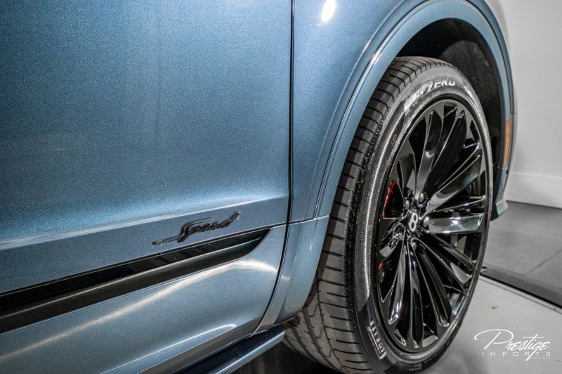 Used 2023 Bentley Bentayga Speed image 14