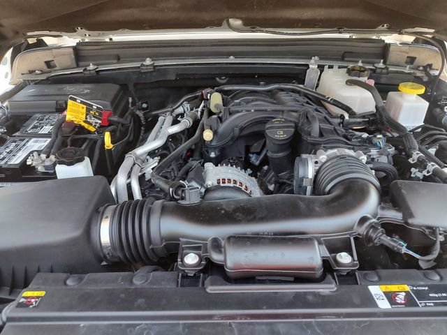 Used 2023 Jeep Gladiator Mojave w/ Cold Weather Group AWD/4WD image 33