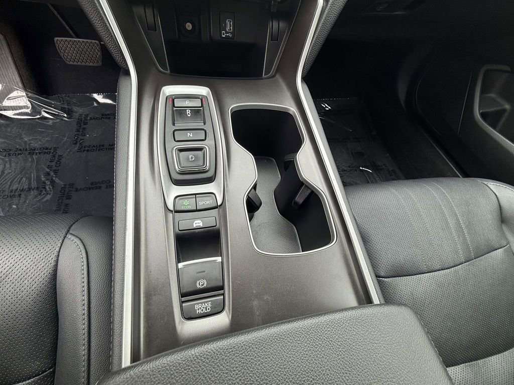 Used 2019 Honda Accord Touring image 21