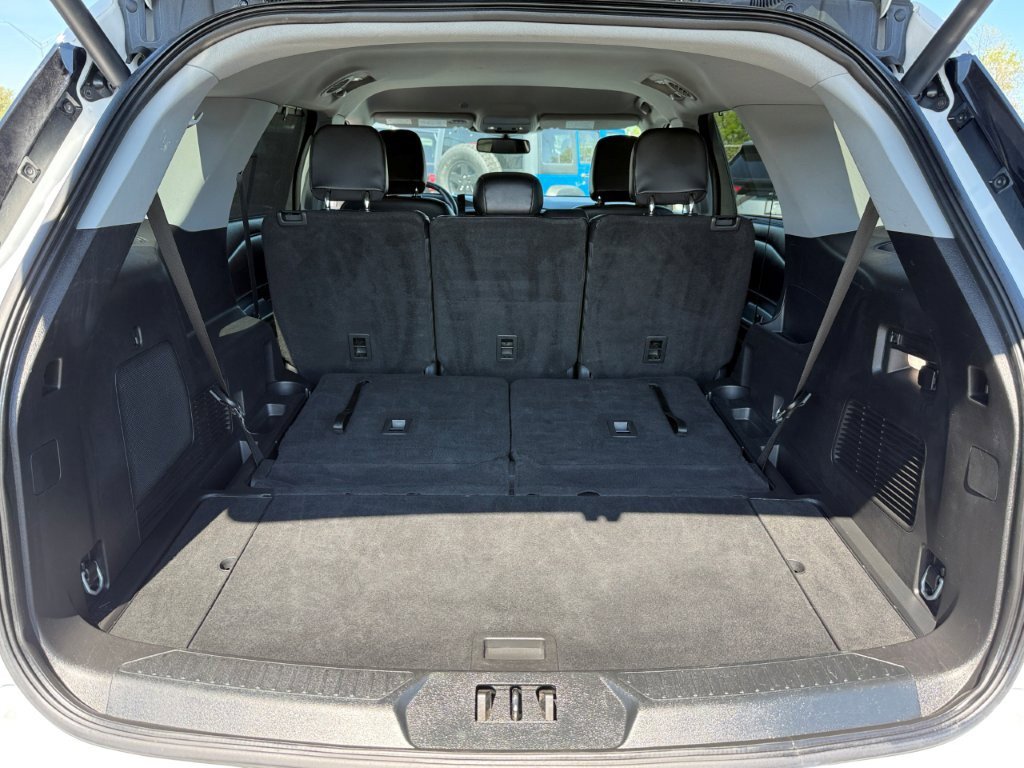 Certified 2023 Ford Explorer Limited AWD/4WD image 22