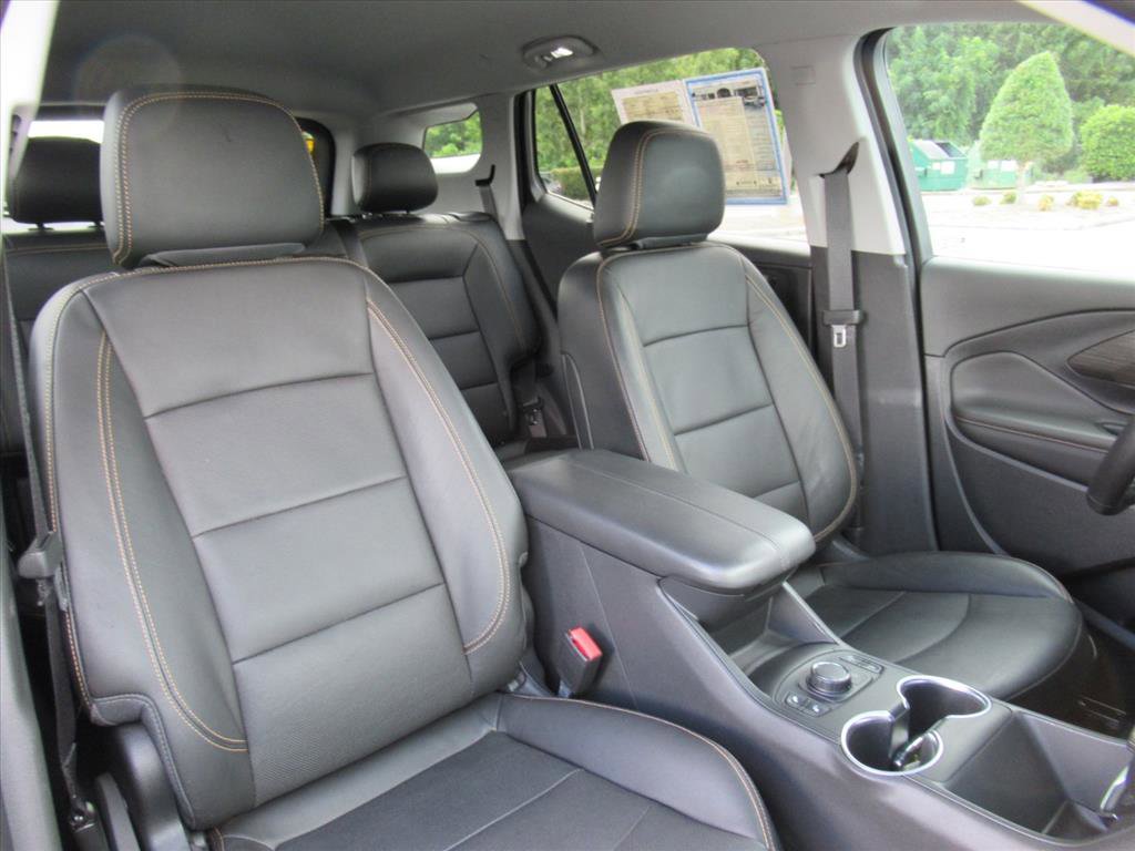 Used 2020 GMC Terrain SLT w/ Preferred Package image 8