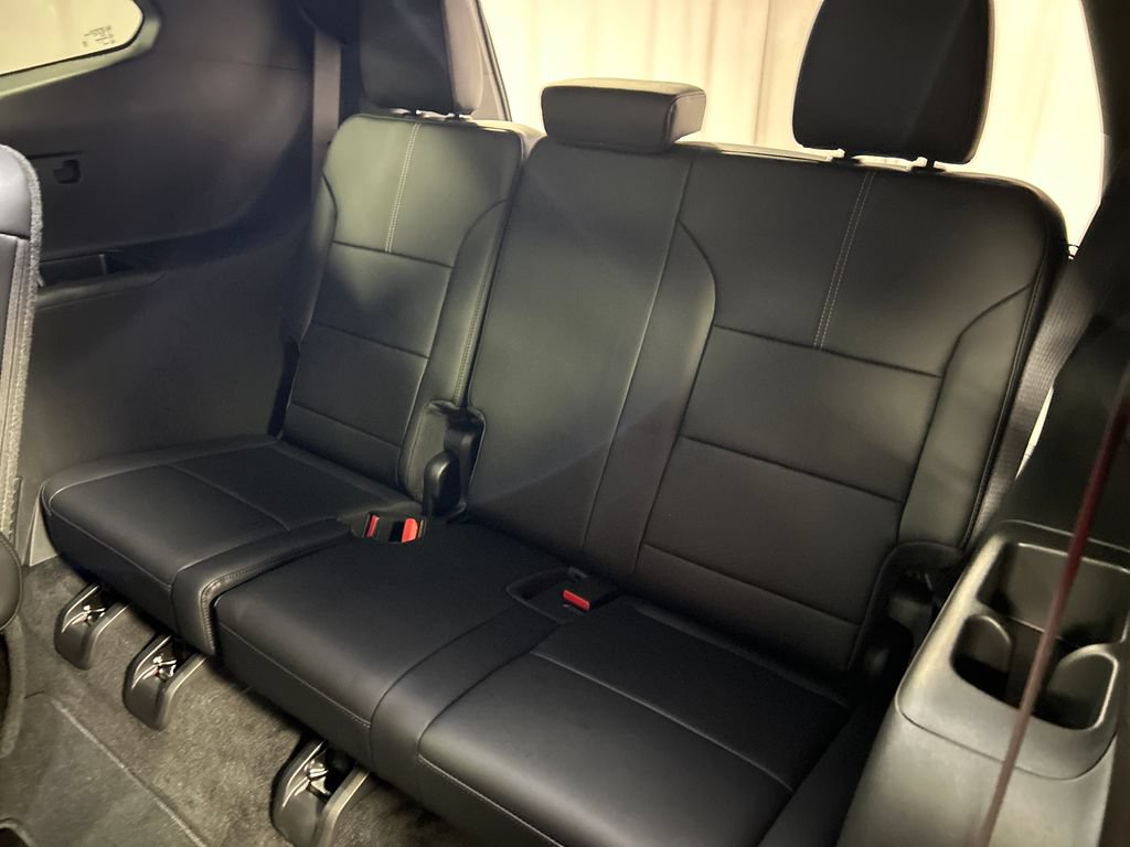 New 2026 GMC Acadia Elevation w/ Super Cruise Package FWD image 23