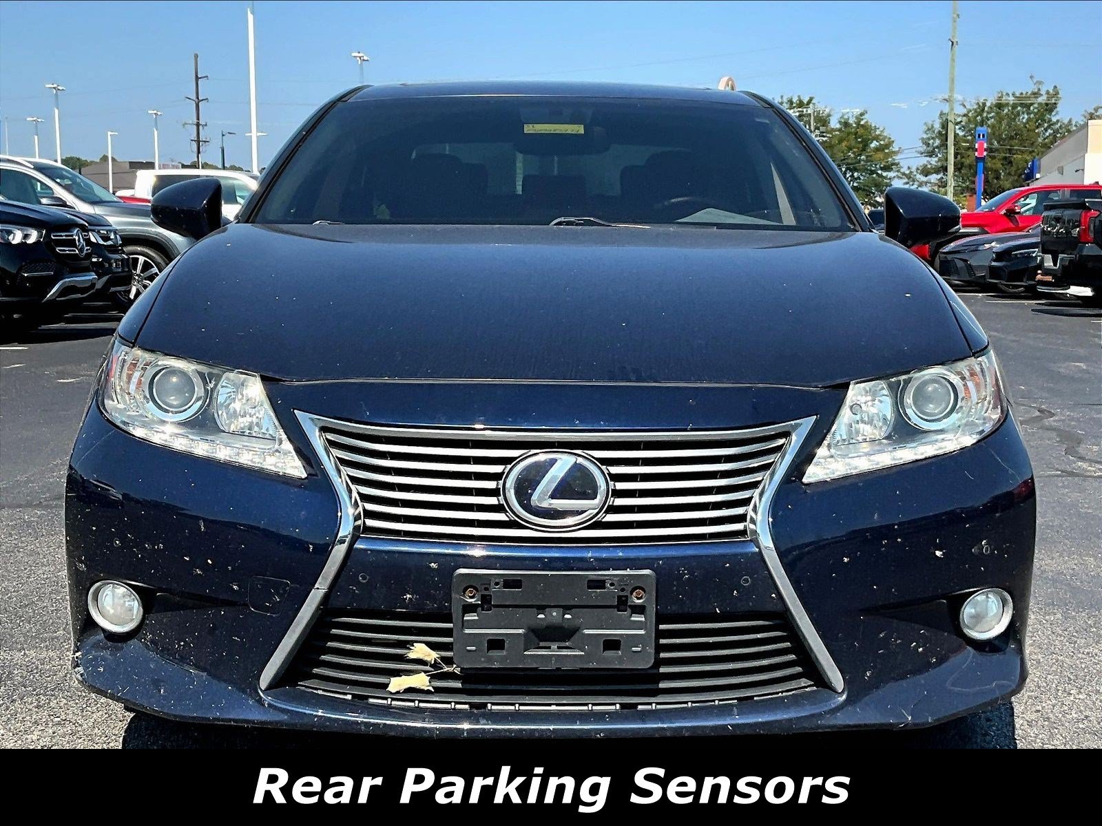 Used 2015 Lexus ES 300h w/ Premium Package w/Bamboo Trim FWD image 2
