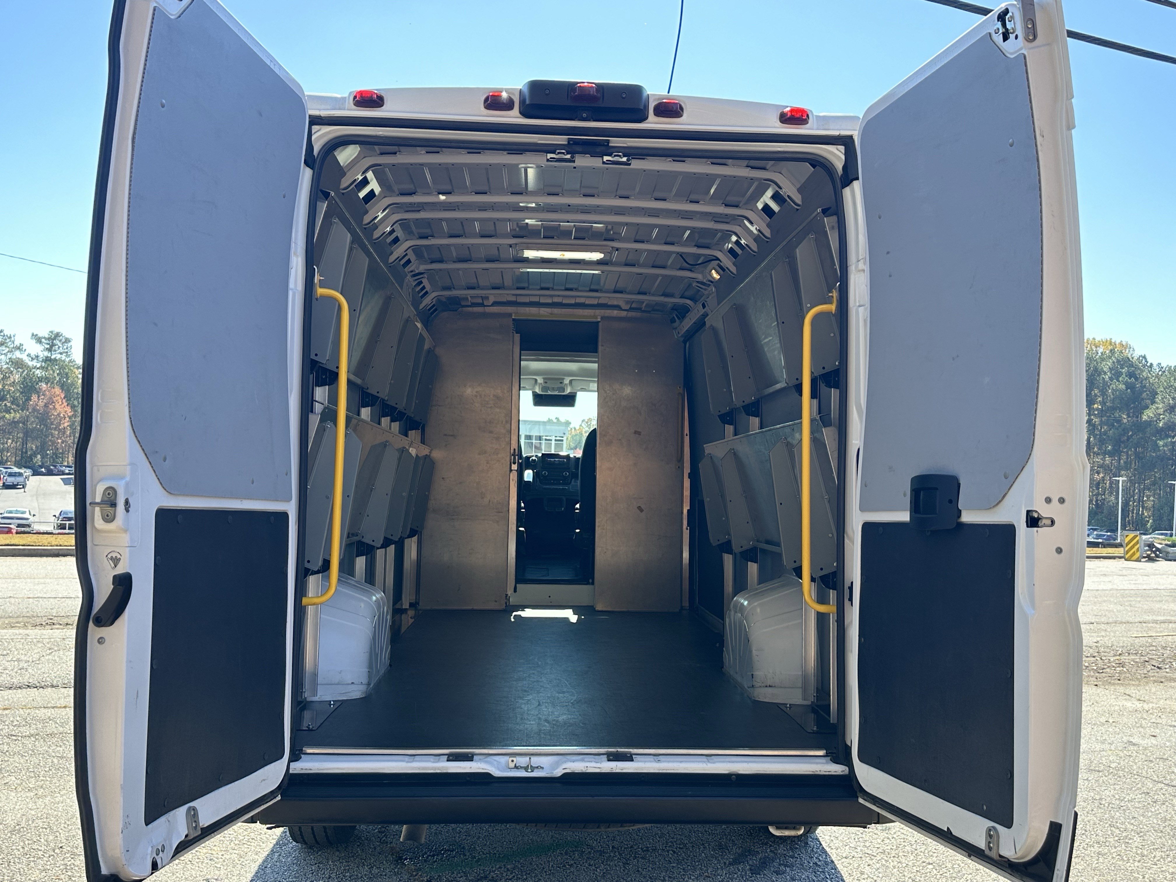 Used 2023 RAM ProMaster 3500 w/ Driver Convenience Group image 20