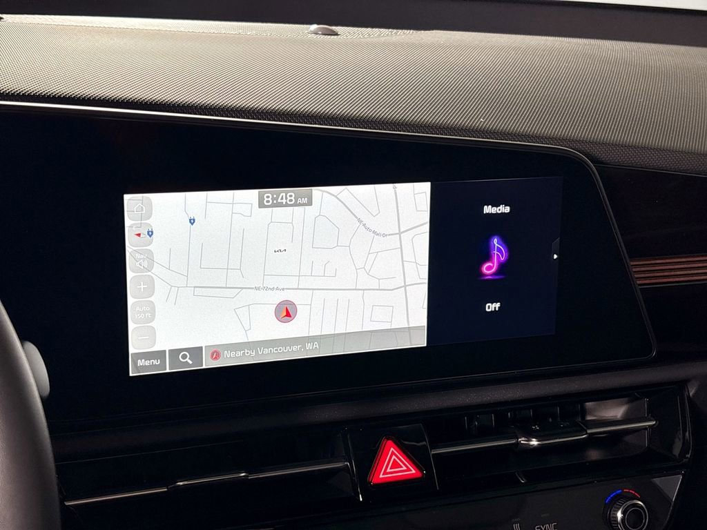 New 2026 Kia Niro Wind FWD image 16