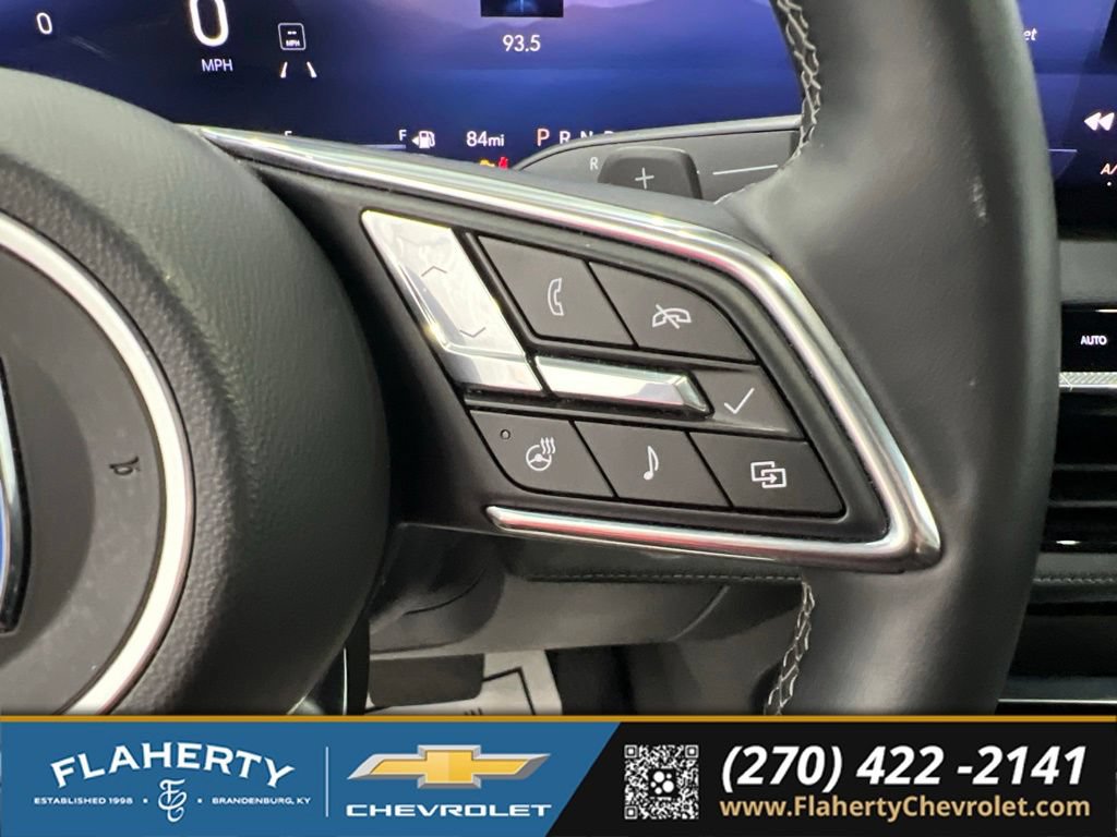 Used 2025 Buick Enclave Preferred w/ Power Package FWD image 26