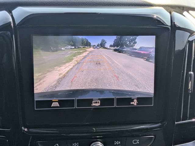 Used 2023 Chevrolet Traverse LT FWD image 31