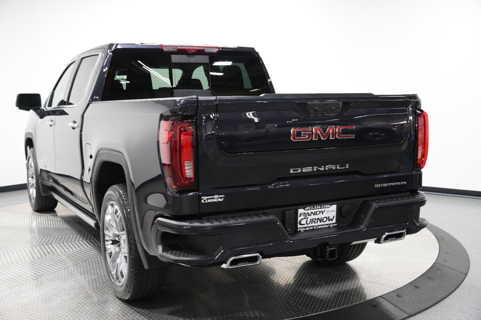 New 2026 GMC Sierra 1500 Denali w/ Denali Reserve Package image 8