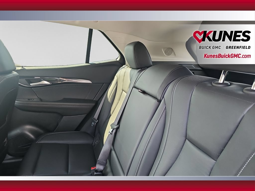 Used 2025 Buick Envision Preferred AWD/4WD image 15