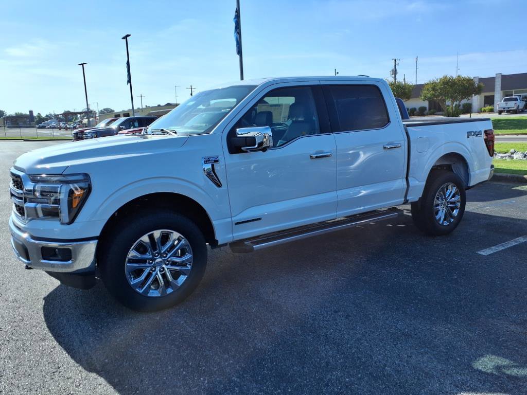 New 2025 Ford F150 Lariat w/ Equipment Group 501A Mid image 3