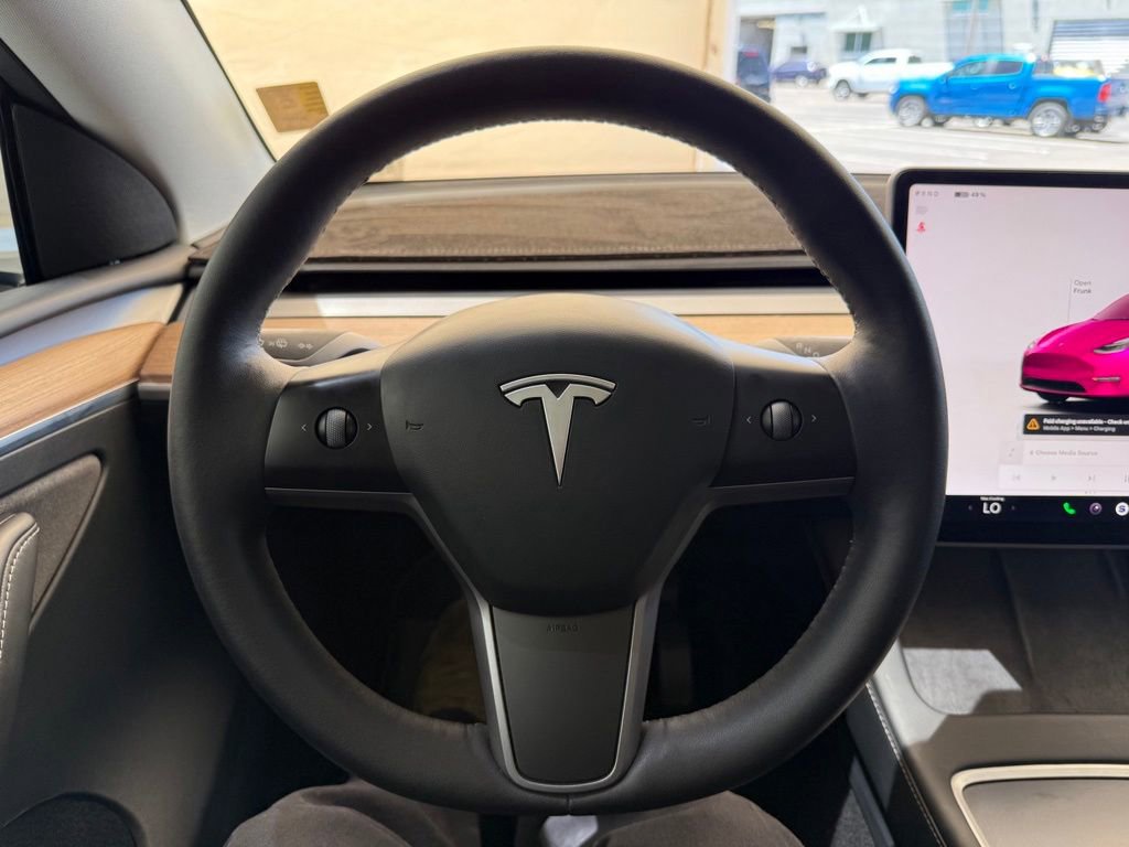Used 2023 Tesla Model Y Long Range AWD/4WD image 17