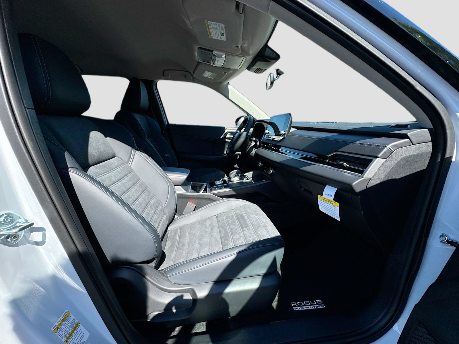 New 2026 Nissan Rogue SL AWD/4WD image 31