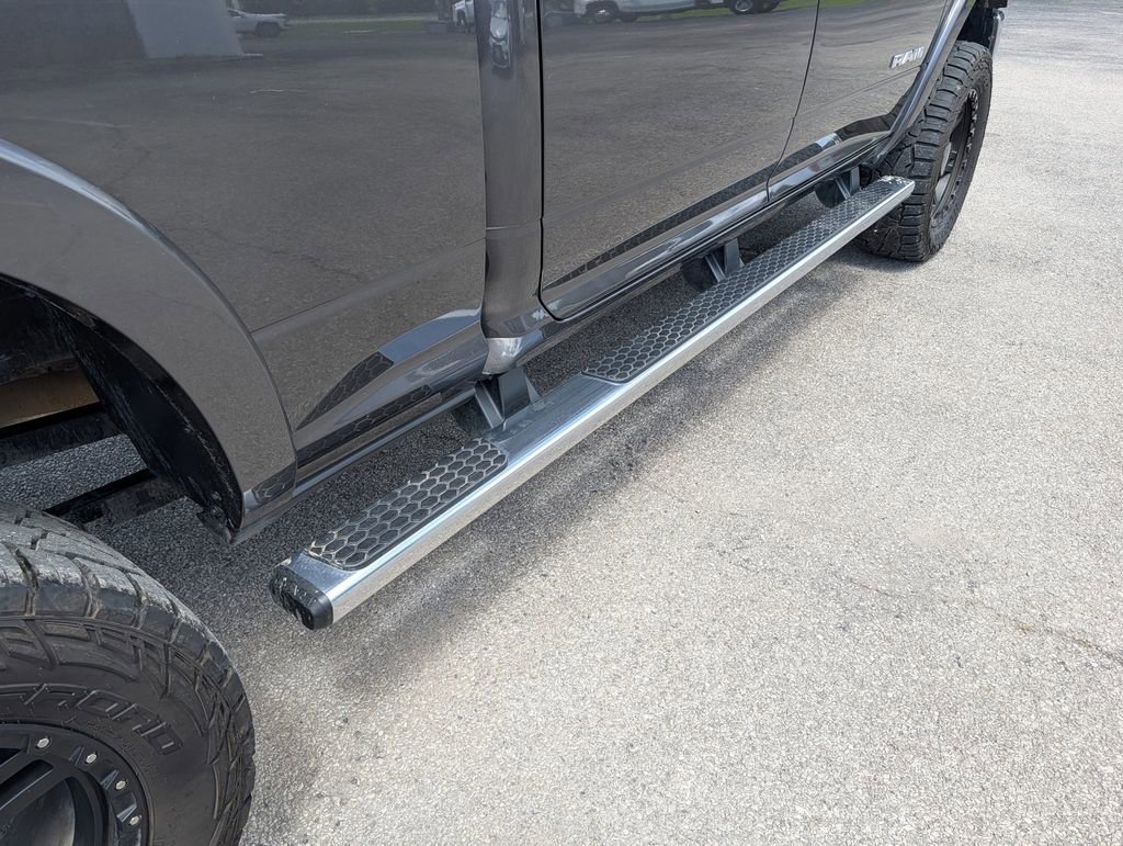 Used 2020 RAM 2500 Laramie AWD/4WD image 29