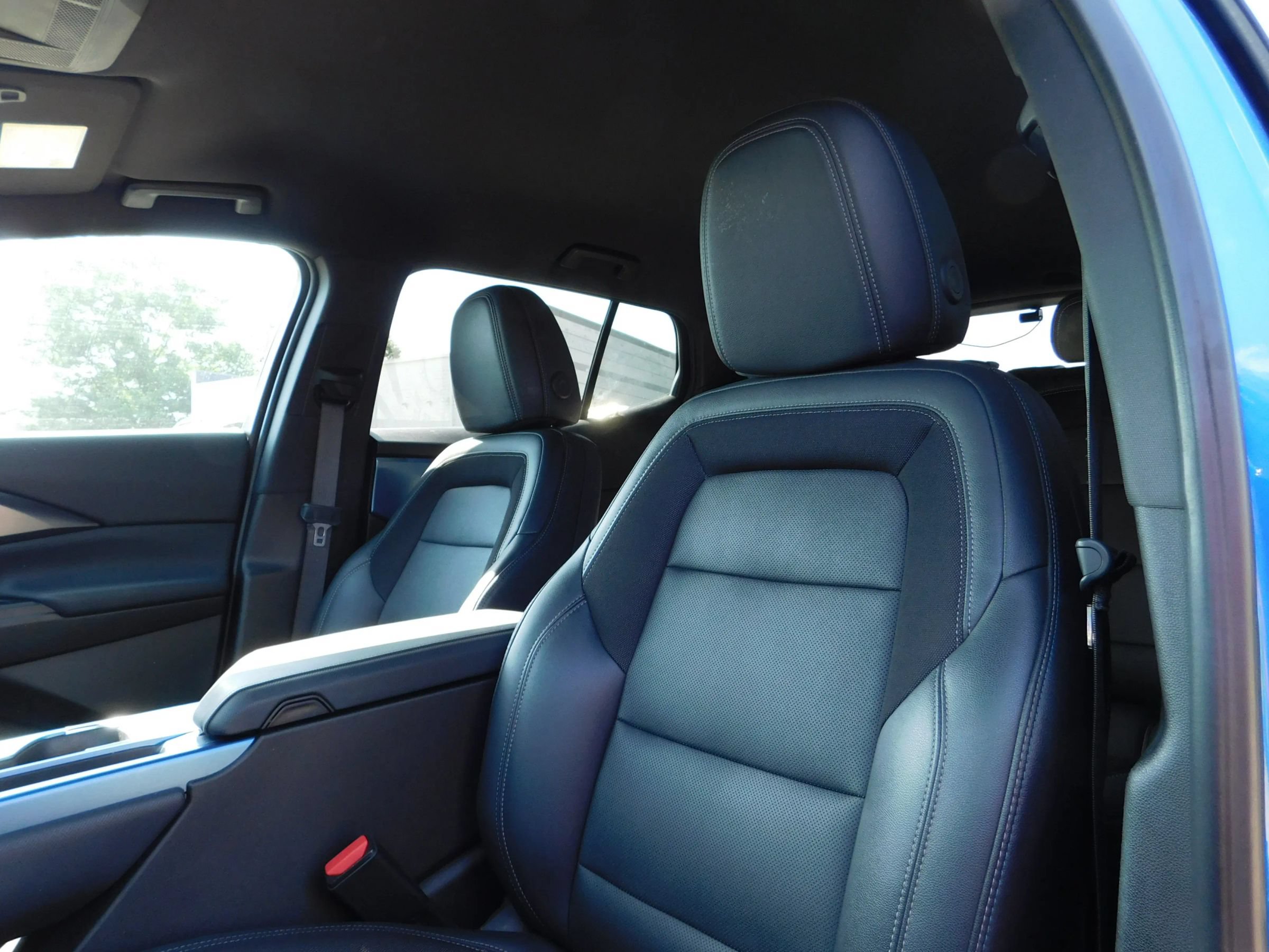 Used 2024 Chevrolet Equinox EV LT FWD image 14