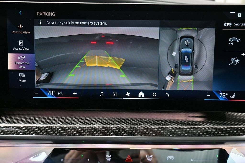 Used 2023 BMW i7 xDrive60 AWD/4WD image 15