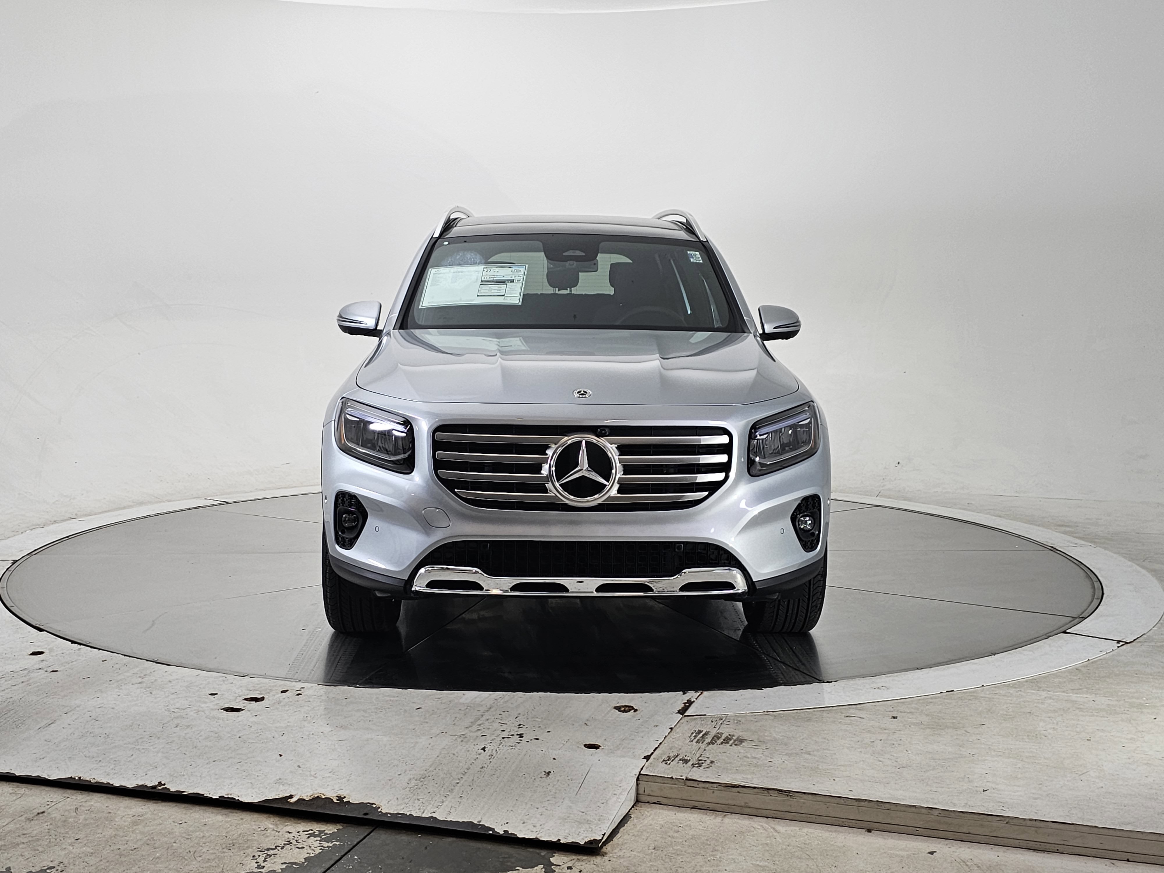 New 2026 Mercedes-Benz GLB 250 4MATIC image 4