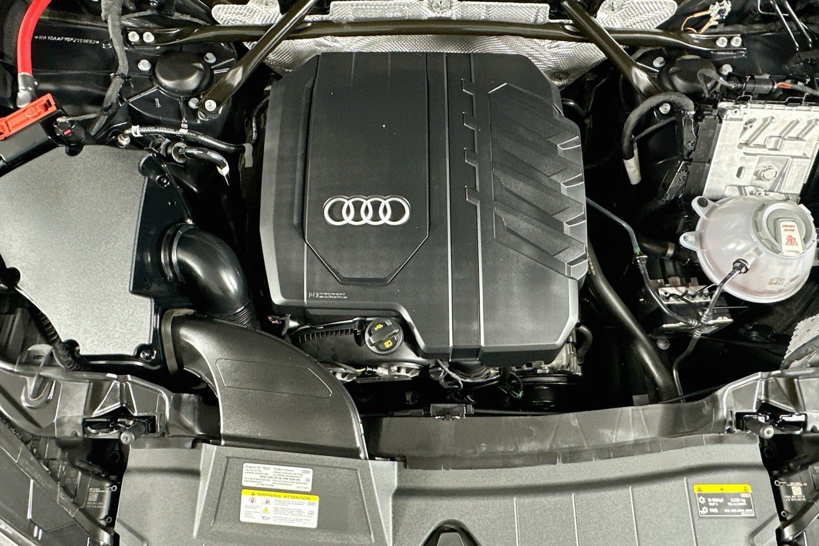 Used 2023 Audi Q5 2.0T Premium w/ Convenience Package AWD/4WD image 13