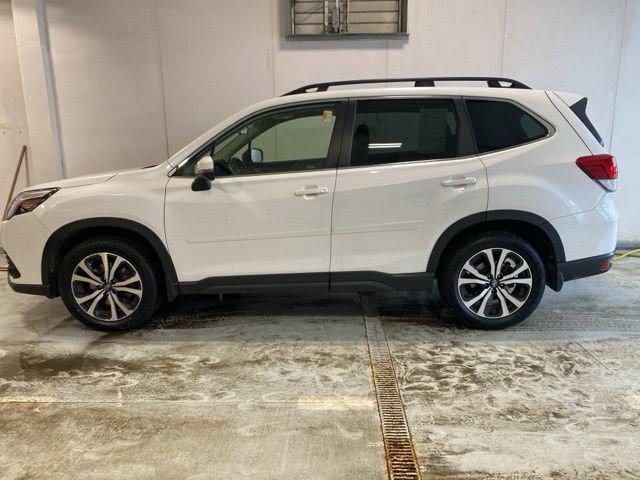 Certified 2023 Subaru Forester Limited image 9