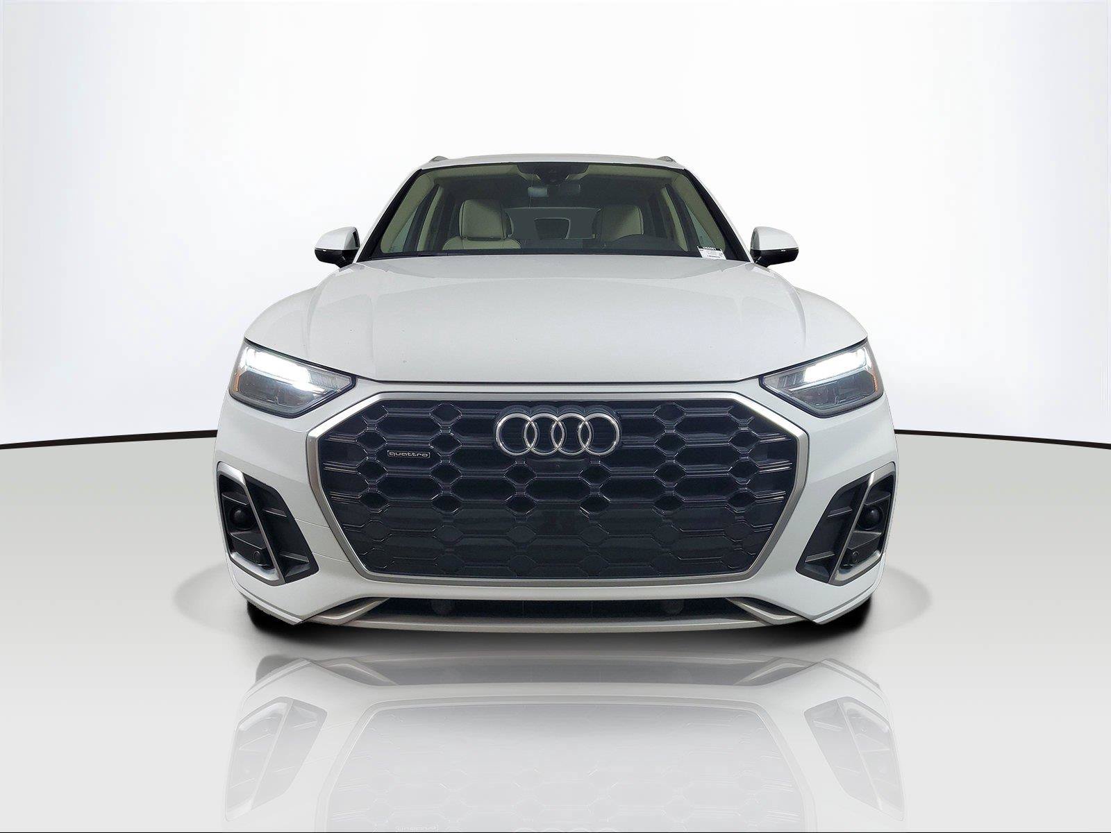 Used 2024 Audi Q5 2.0T Premium Plus AWD/4WD image 2