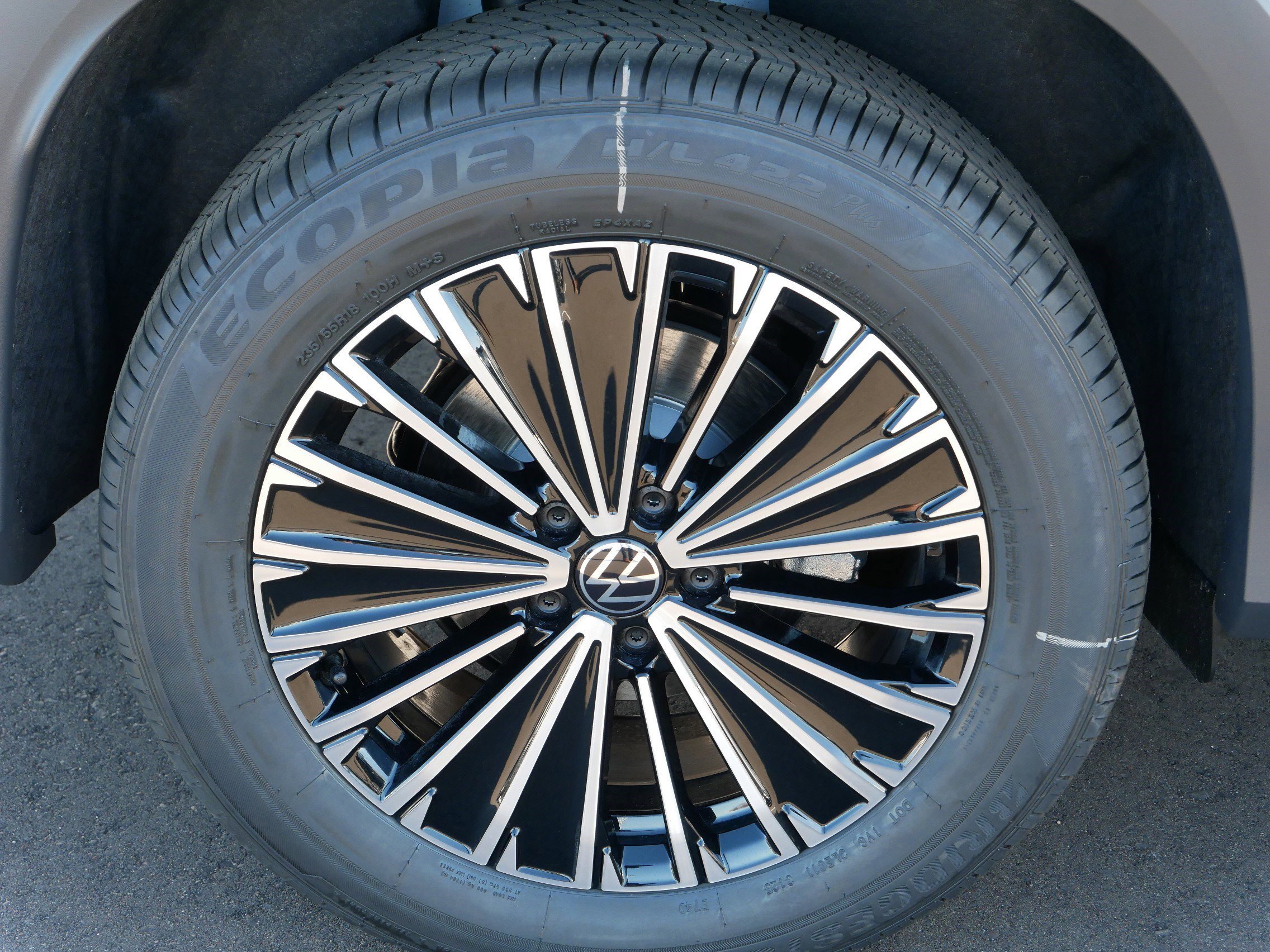 New 2026 Volkswagen Tiguan S image 5