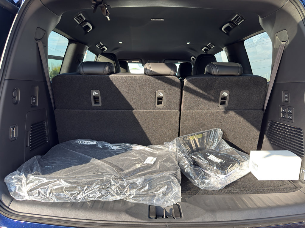 New 2026 Nissan Armada PRO-4X image 38