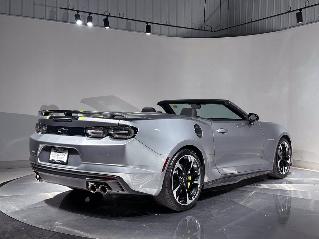 Used 2023 Chevrolet Camaro SS RWD image 6