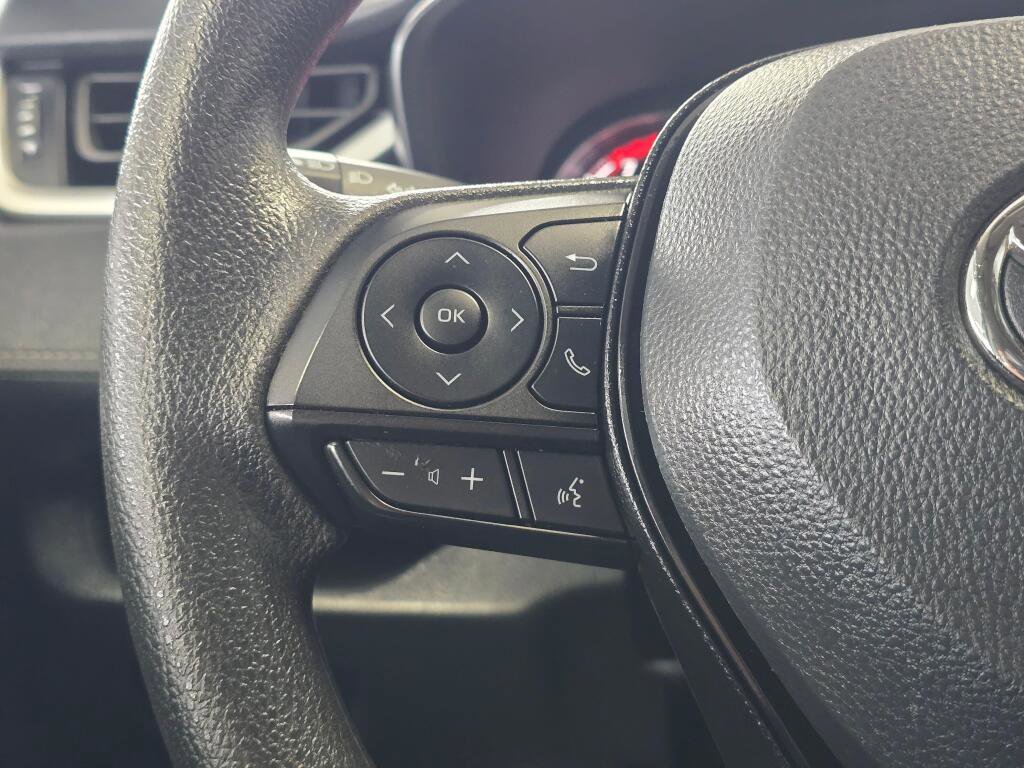 Used 2025 Toyota RAV4 LE image 24