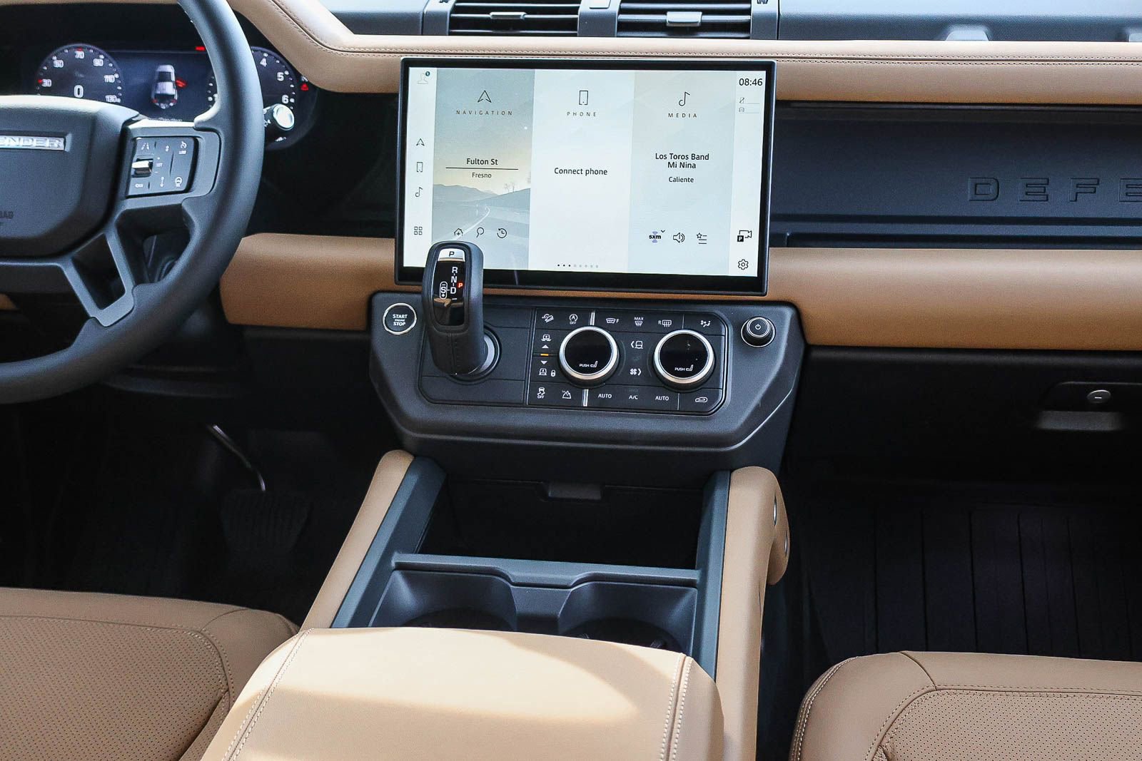 New 2026 Land Rover Defender 110 X-Dynamic SE image 24