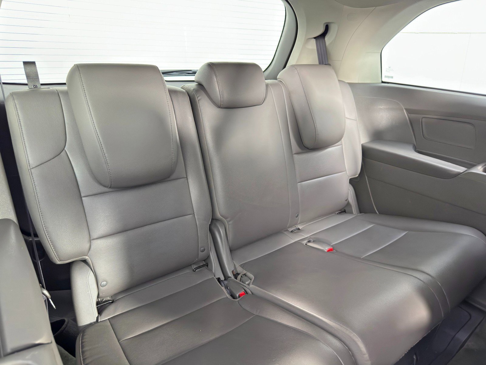 Used 2015 Honda Odyssey EX-L image 36