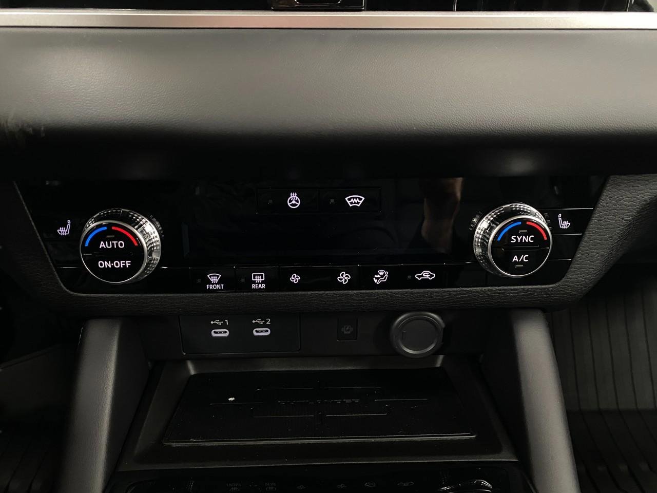 New 2026 Mitsubishi Outlander AWD image 27