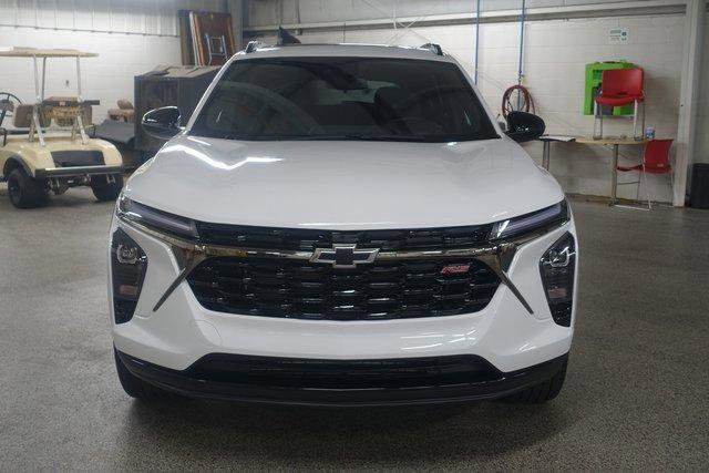 New 2026 Chevrolet Trax RS image 2
