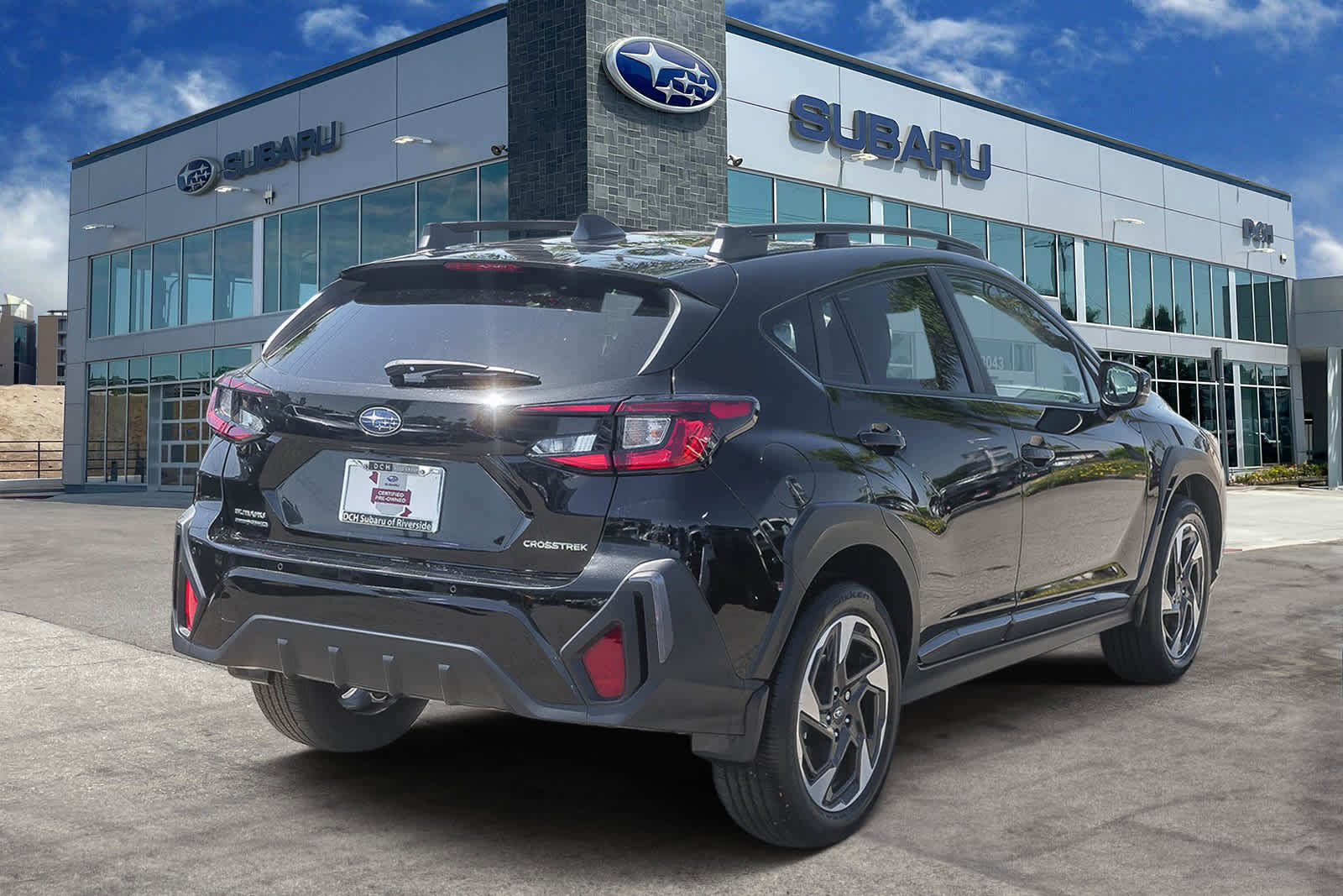 Certified 2025 Subaru Crosstrek 2.5i Limited w/ Crosstrek Mirror Package AWD/4WD image 4