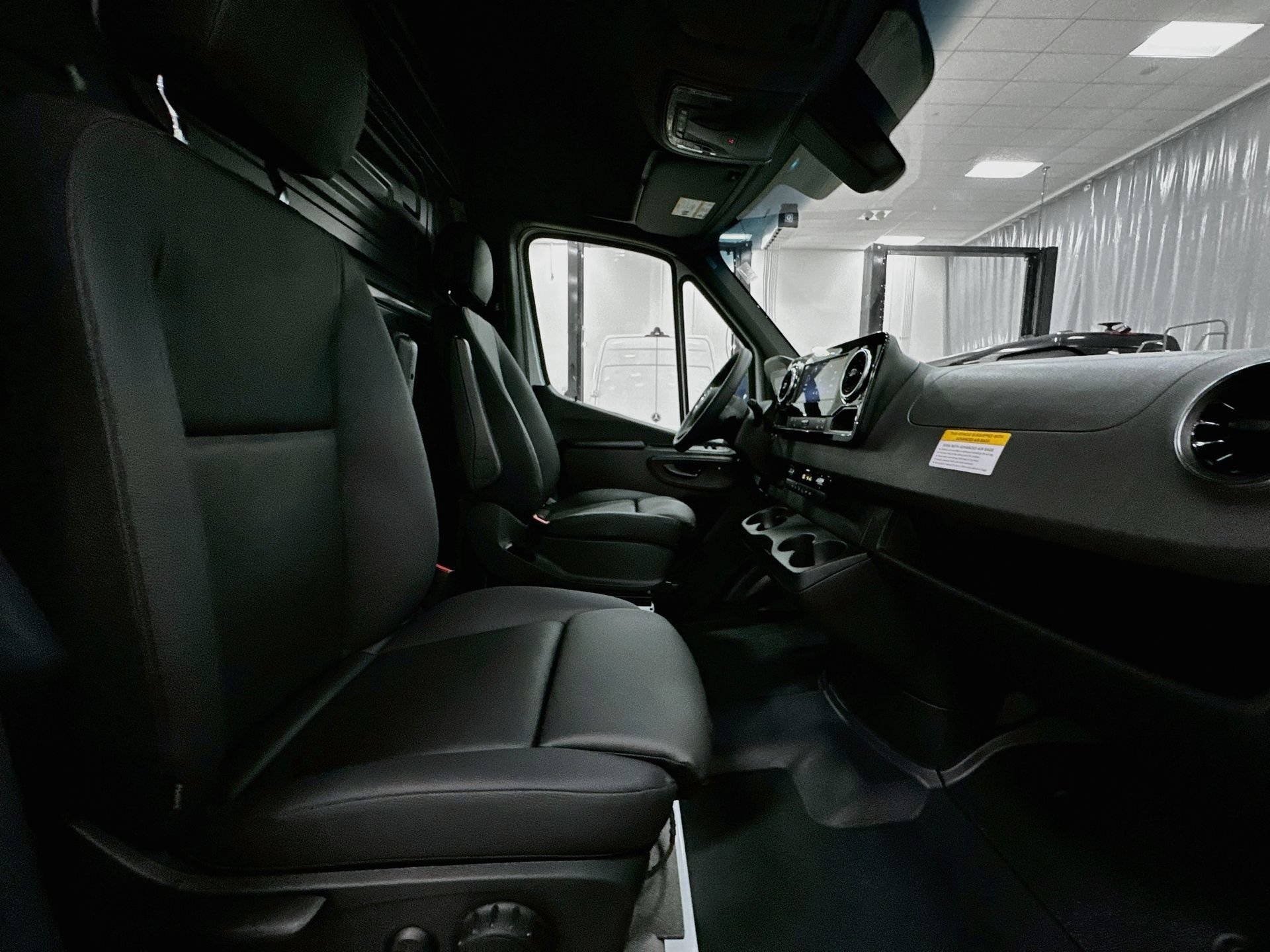 New 2026 Mercedes-Benz Sprinter 2500 image 27