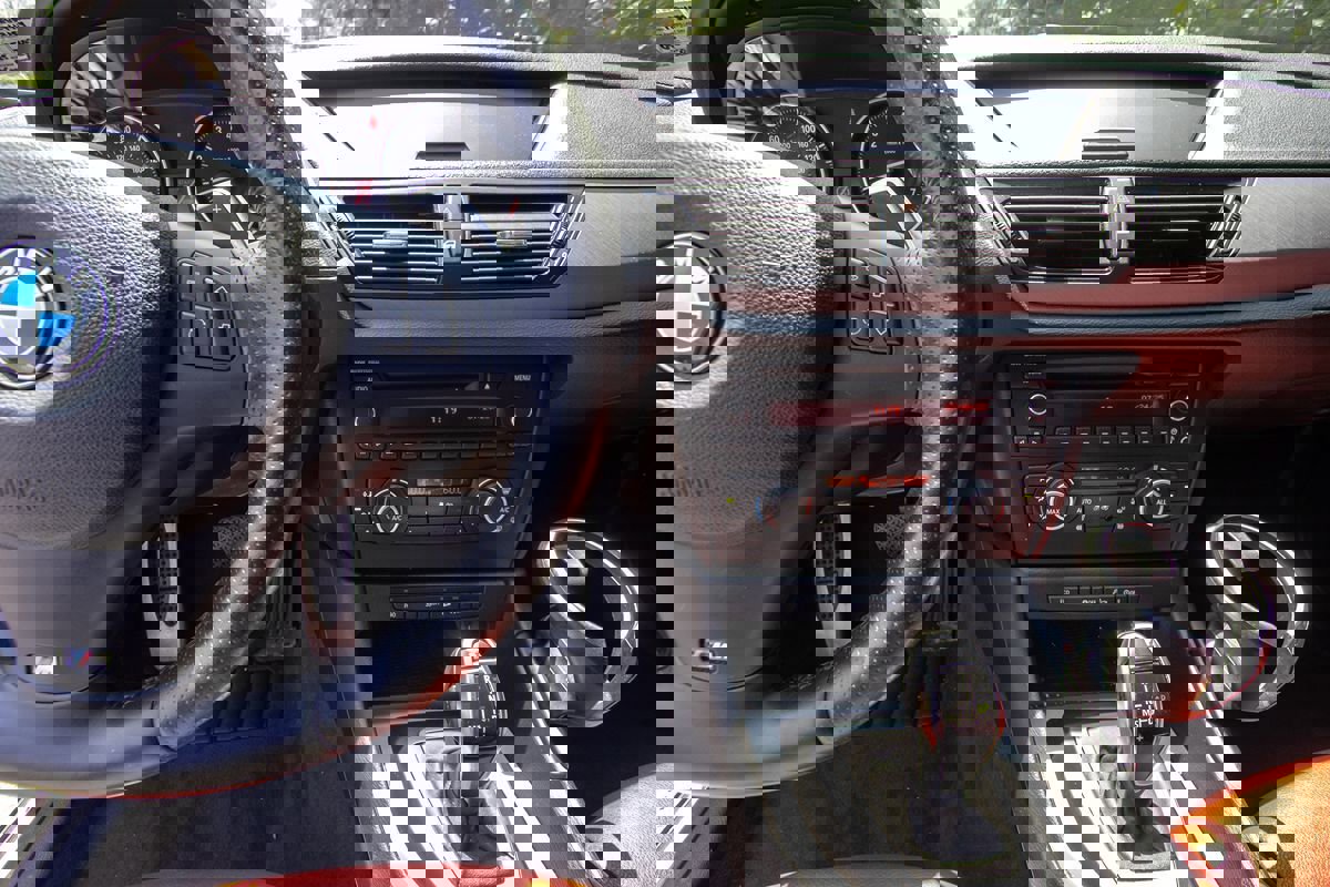 Used 2014 BMW X1 xDrive28i image 14