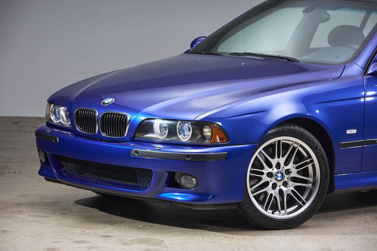 Used 2002 BMW M5 RWD image 13