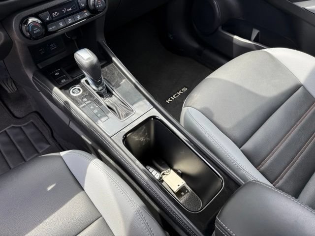 Certified 2021 Nissan Kicks SR w/ SR Premium Package FWD image 19